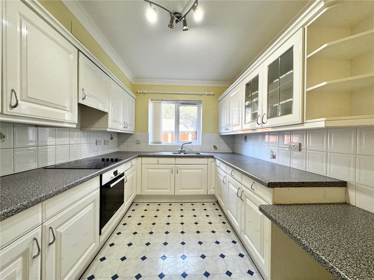 Marlborough Road, Westbourne, BH4, photo 4