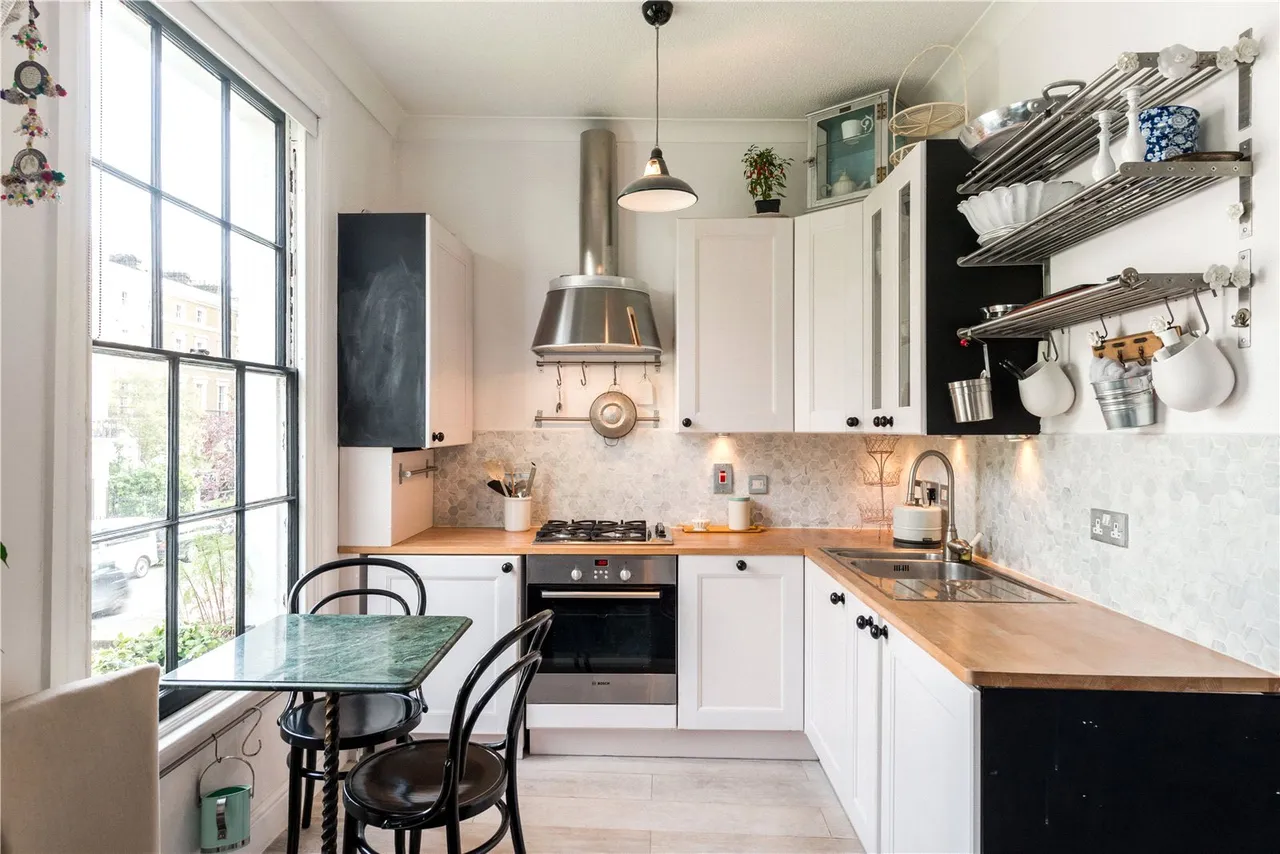 Oval Road, Primrose Hill, NW1, photo 3
