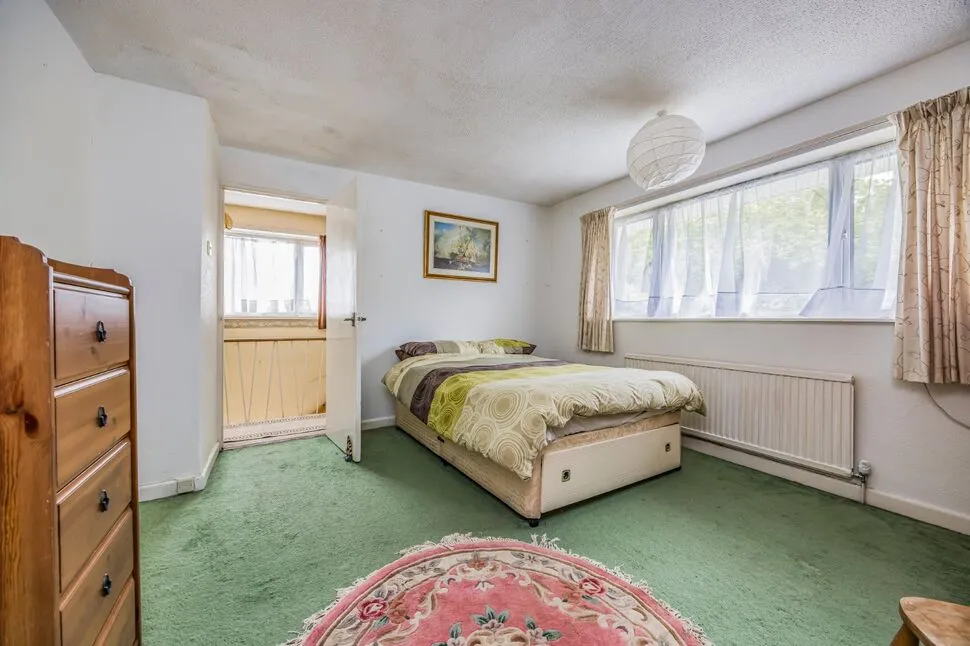 The Dale, Waterlooville, PO7, photo 15