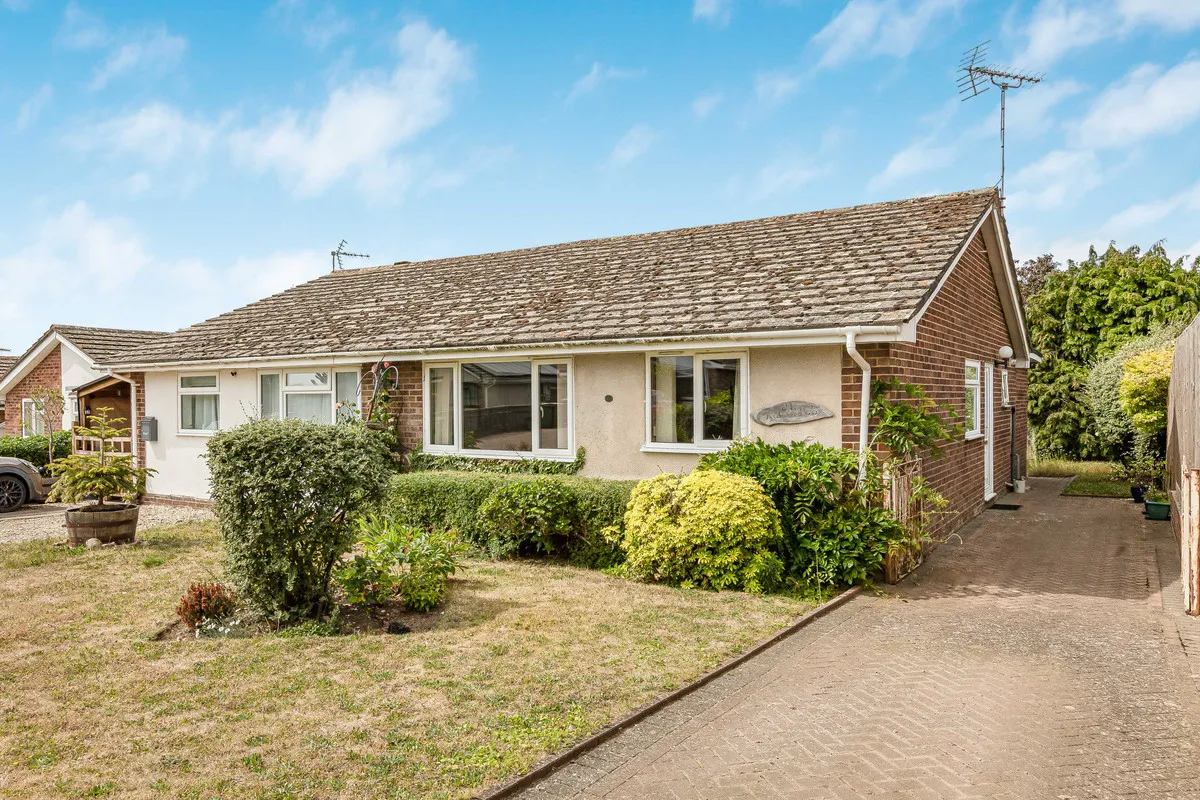 2 bed house for sale, Redwood Close, Southmoor