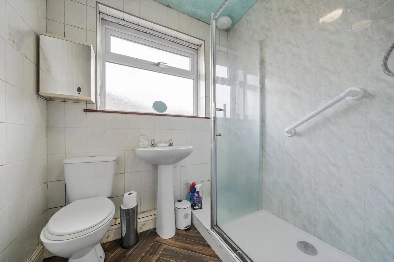 Dryden Avenue, Ashton-In-Makerfield, Wigan, Wigan, WN4 0JZ, photo 12