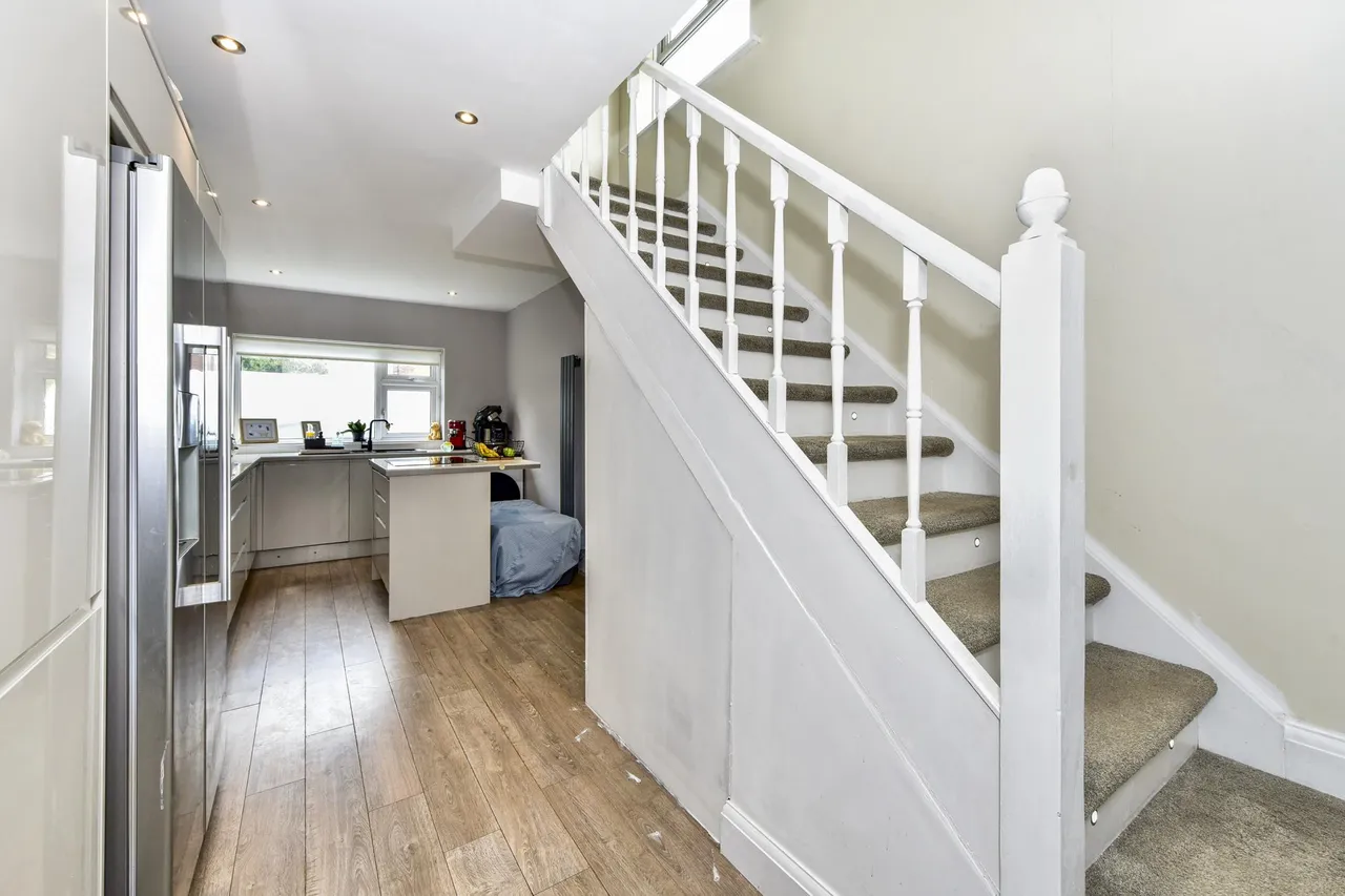 Leadbeater Drive, Sheffield, S12, photo 11