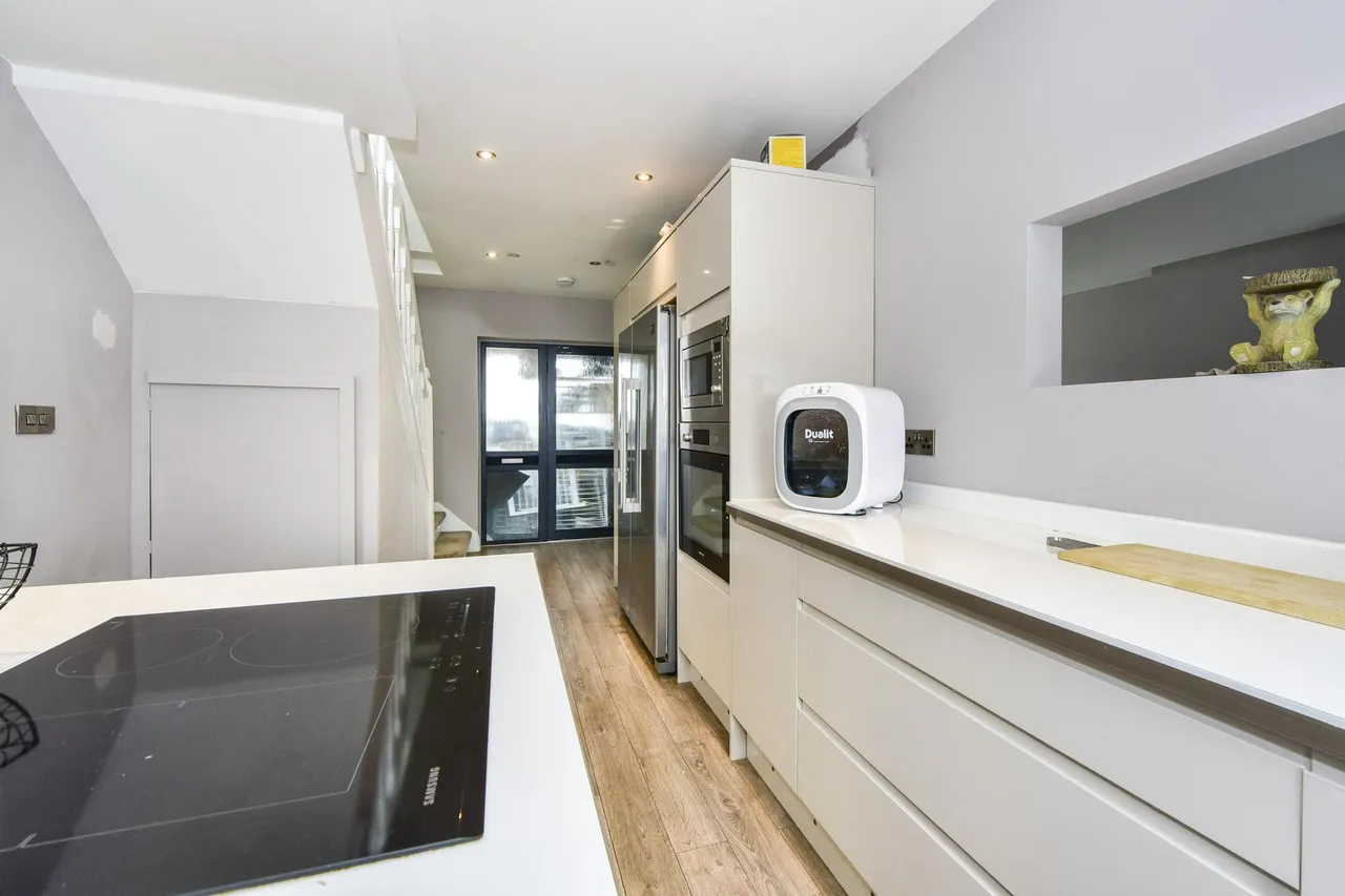 Leadbeater Drive, Sheffield, S12, photo 10