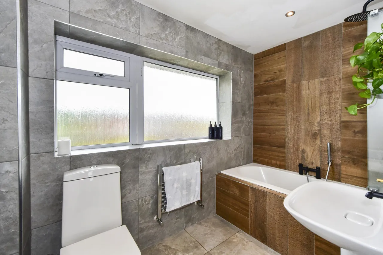 Leadbeater Drive, Sheffield, S12, photo 5