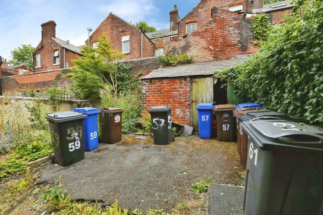 Wath Road, Sheffield, S7, photo 17