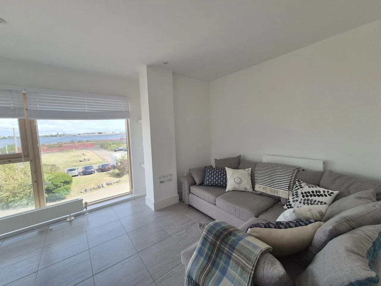 Empire Way, Cardiff Pointe, photo 5