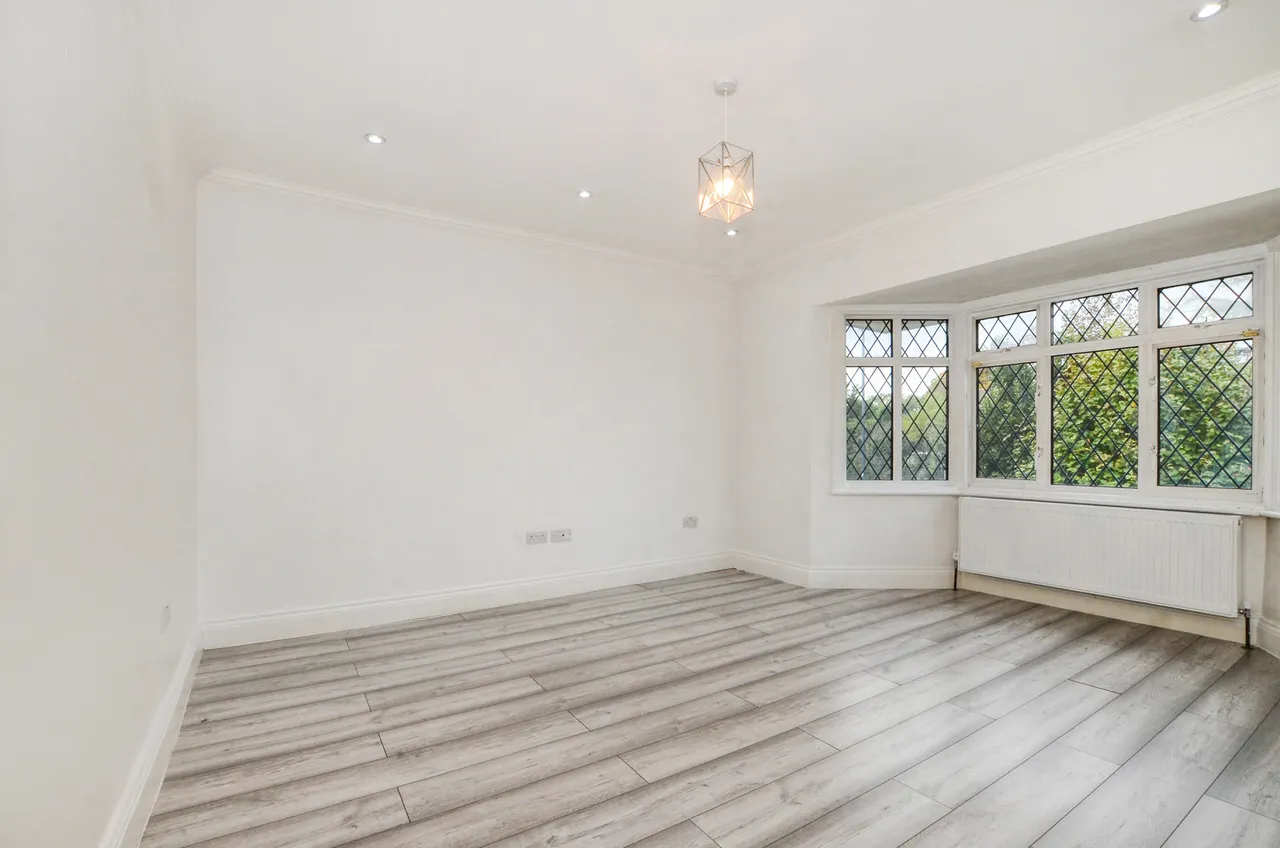 Whitchurch Lane, Edgware Fees Apply, HA8, photo 17
