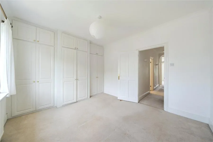 Canbury Avenue, Kingston upon Thames, KT2, photo 11