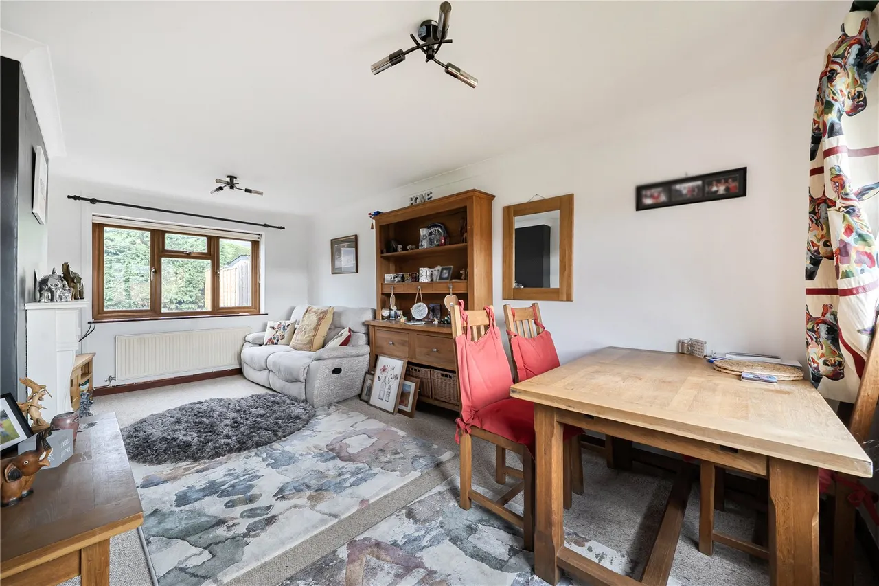 Maesawelon, Caersws, SY17, photo 4