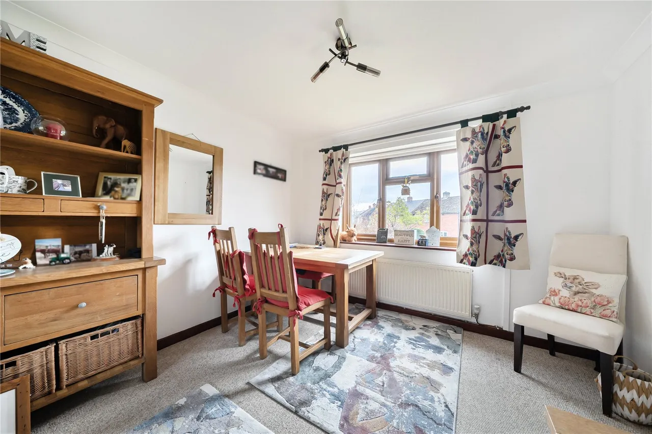 Maesawelon, Caersws, SY17, photo 2