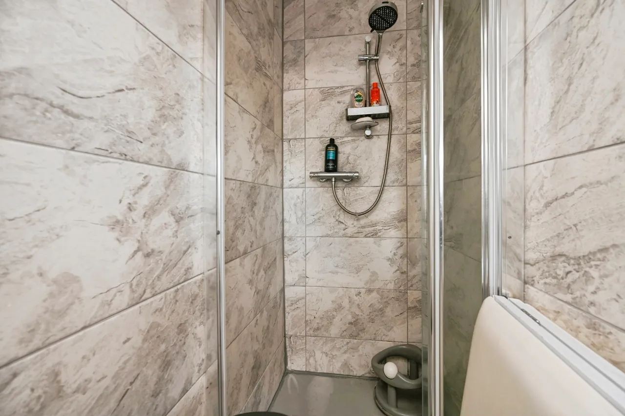 Almonds Green, Liverpool, L12, photo 17