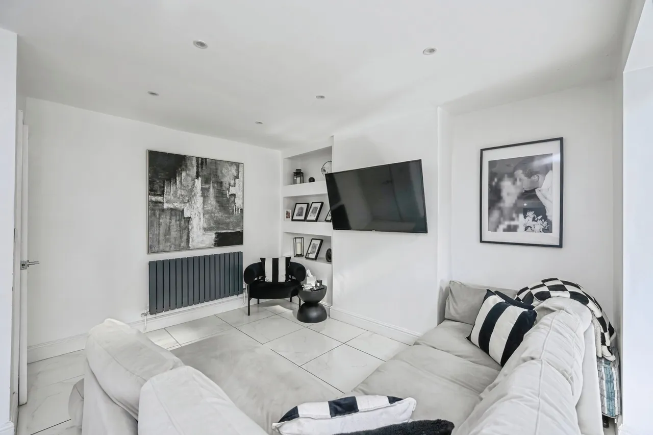 Almonds Green, Liverpool, L12, photo 11