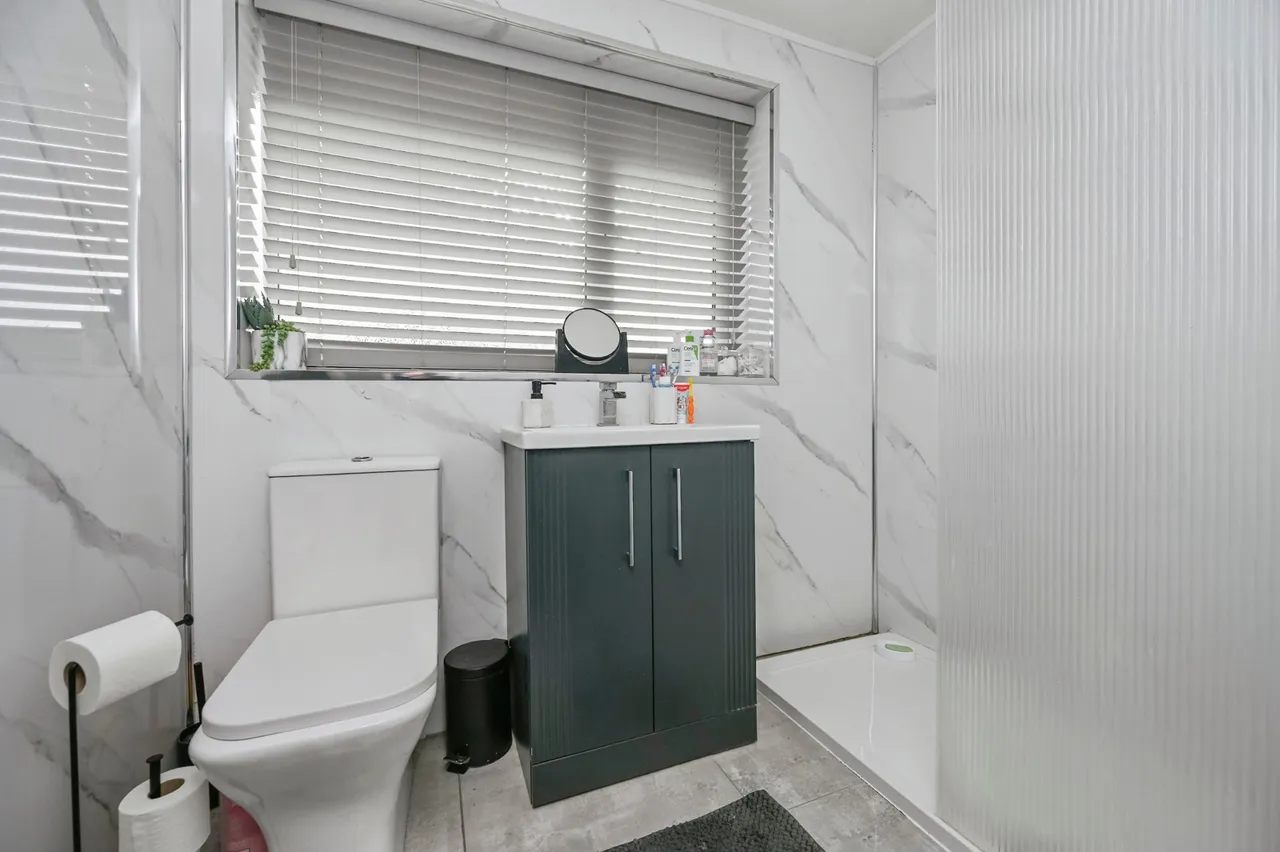 Almonds Green, Liverpool, L12, photo 21