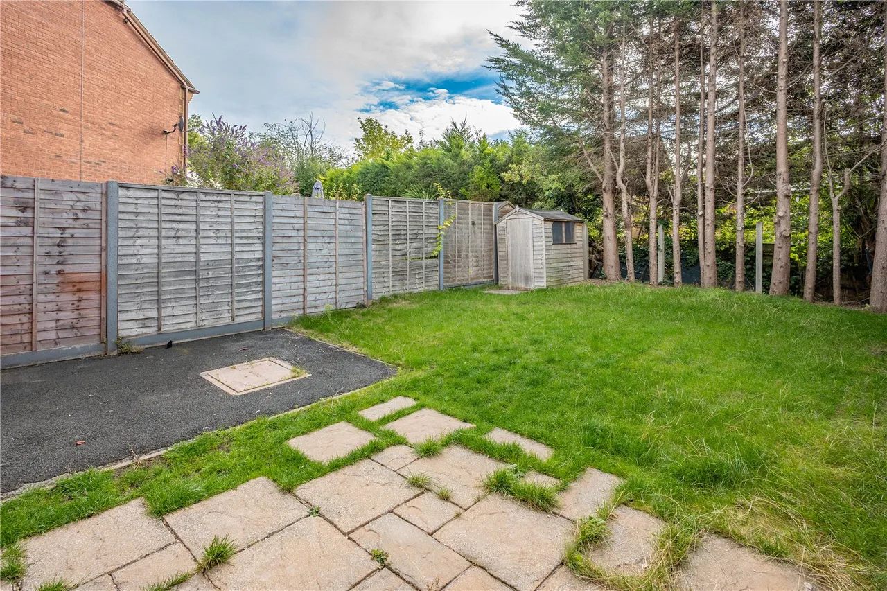 Abbey Close, Bromsgrove, Worcestershire, B60 2RA, photo 2