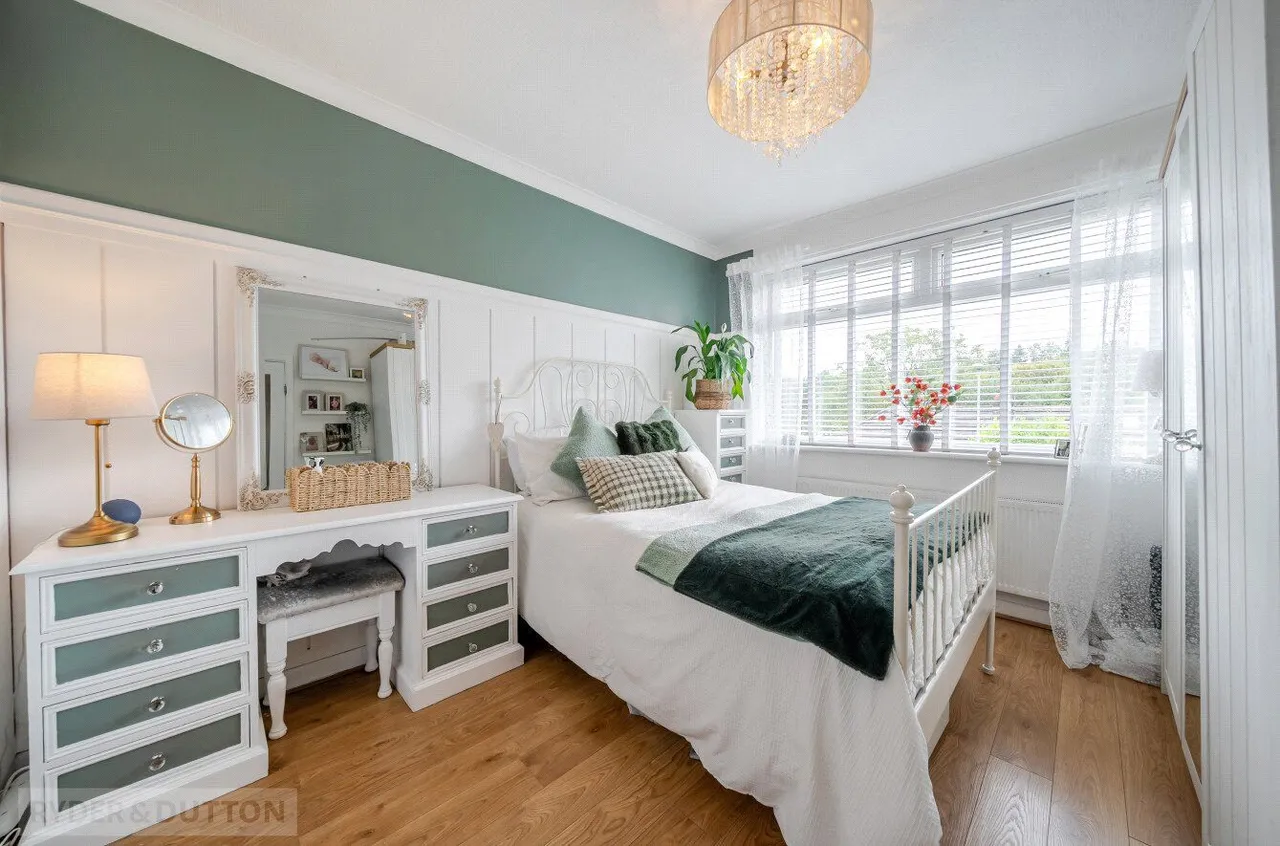 Valley New Road, Royton, OL2, photo 11