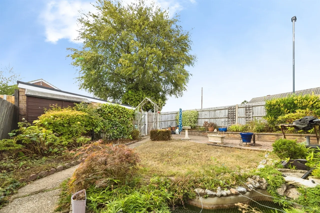 Heathfield, Crawley, RH10, photo 7
