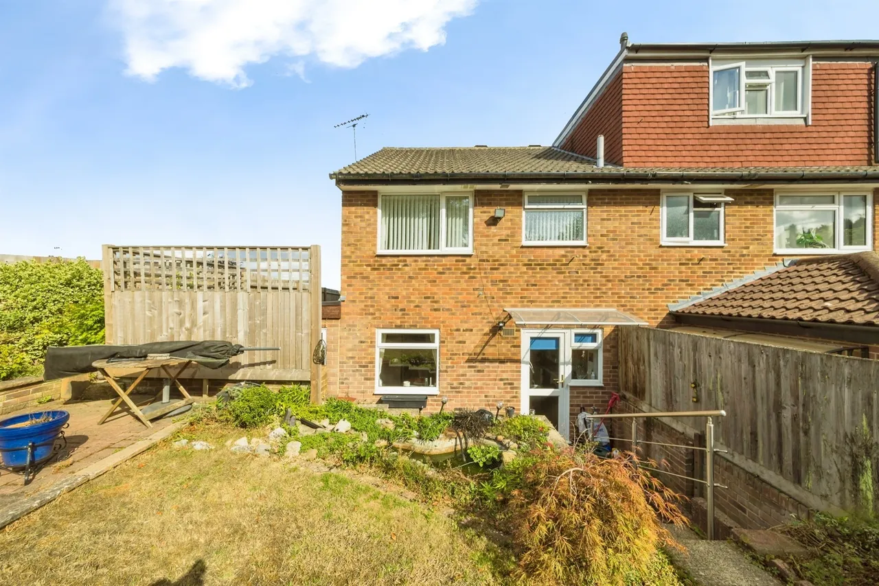Heathfield, Crawley, RH10, photo 8