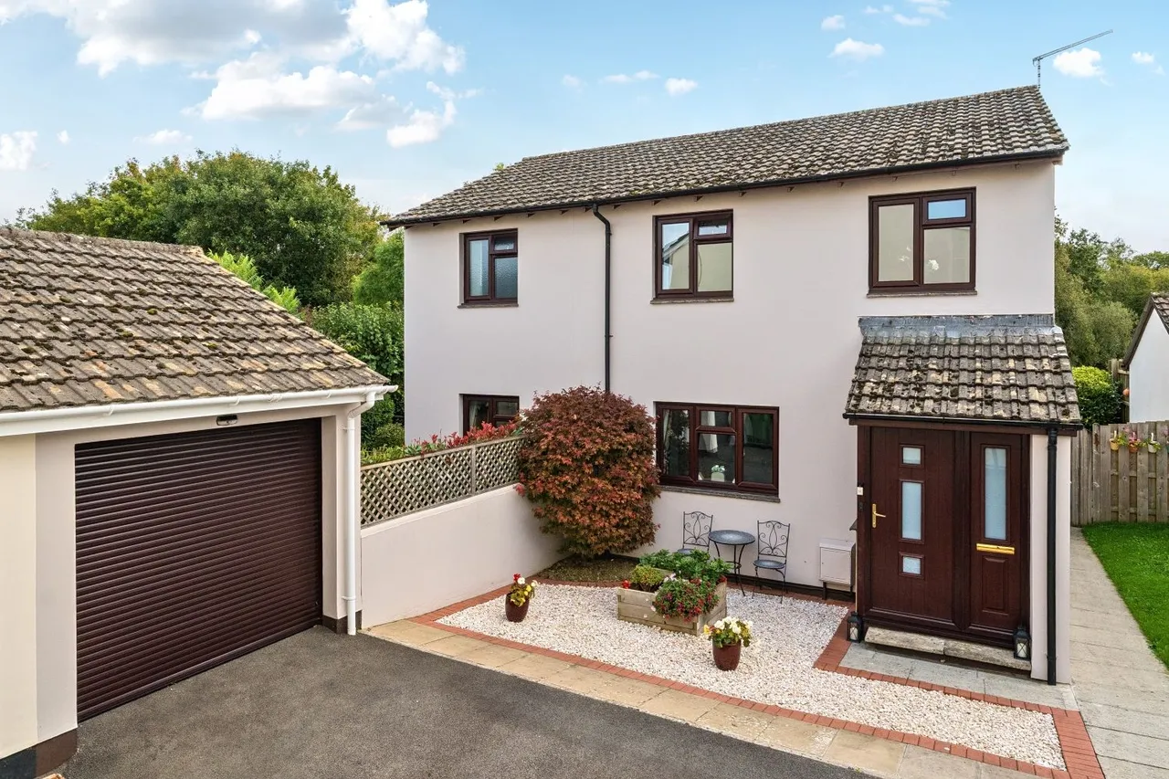 4 bed house for sale, St. James Close, Landkey, EX32