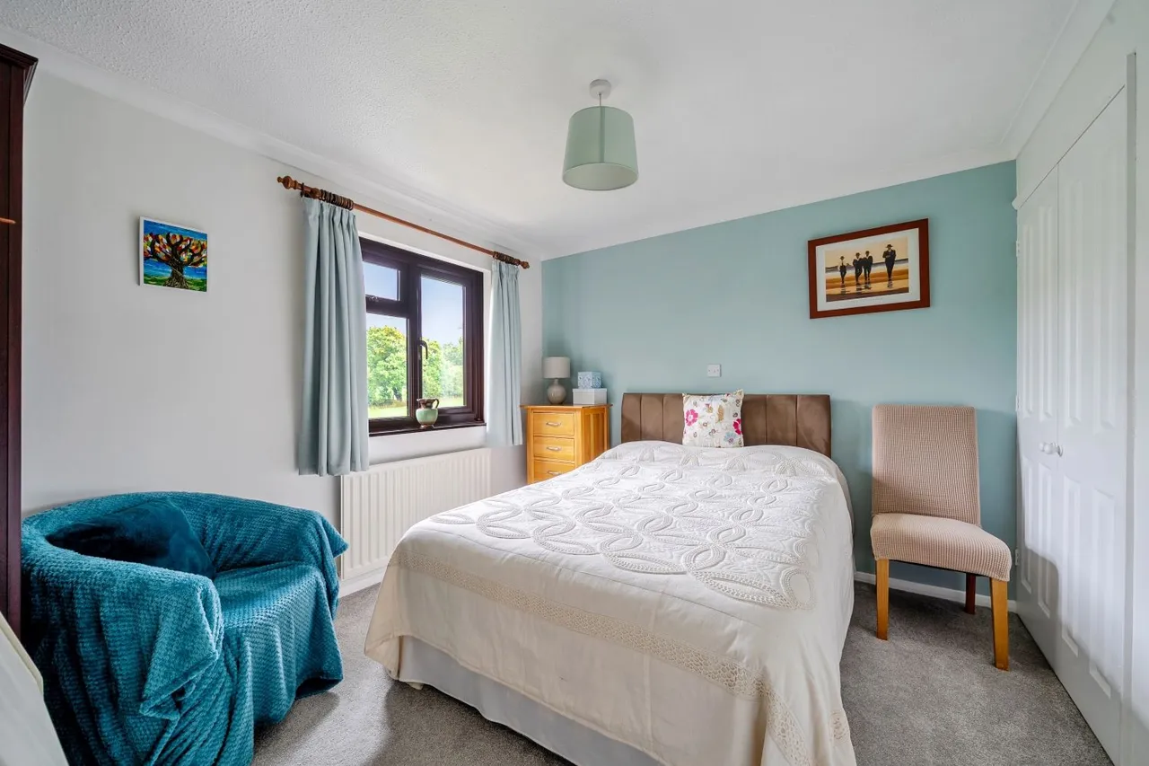 St. James Close, Landkey, EX32, photo 16
