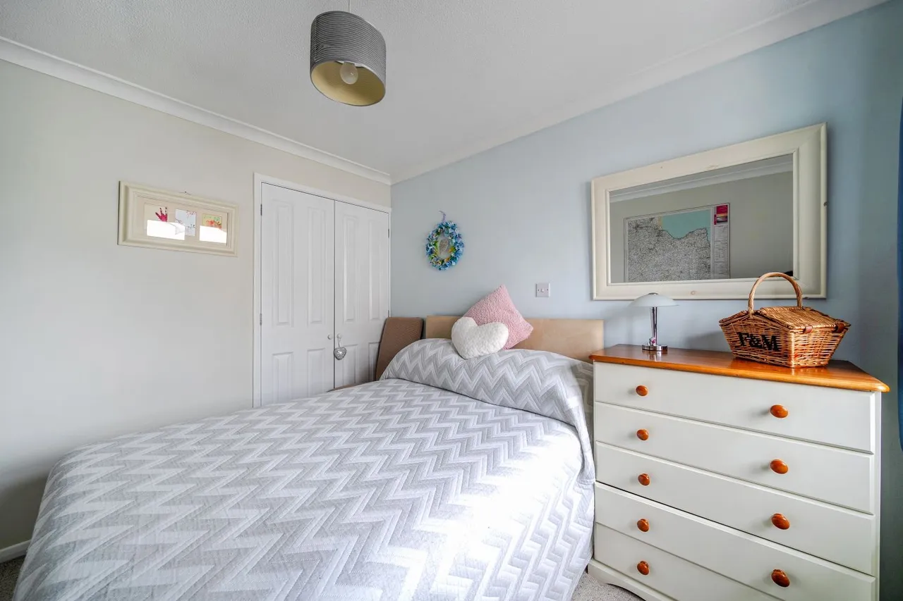 St. James Close, Landkey, EX32, photo 15