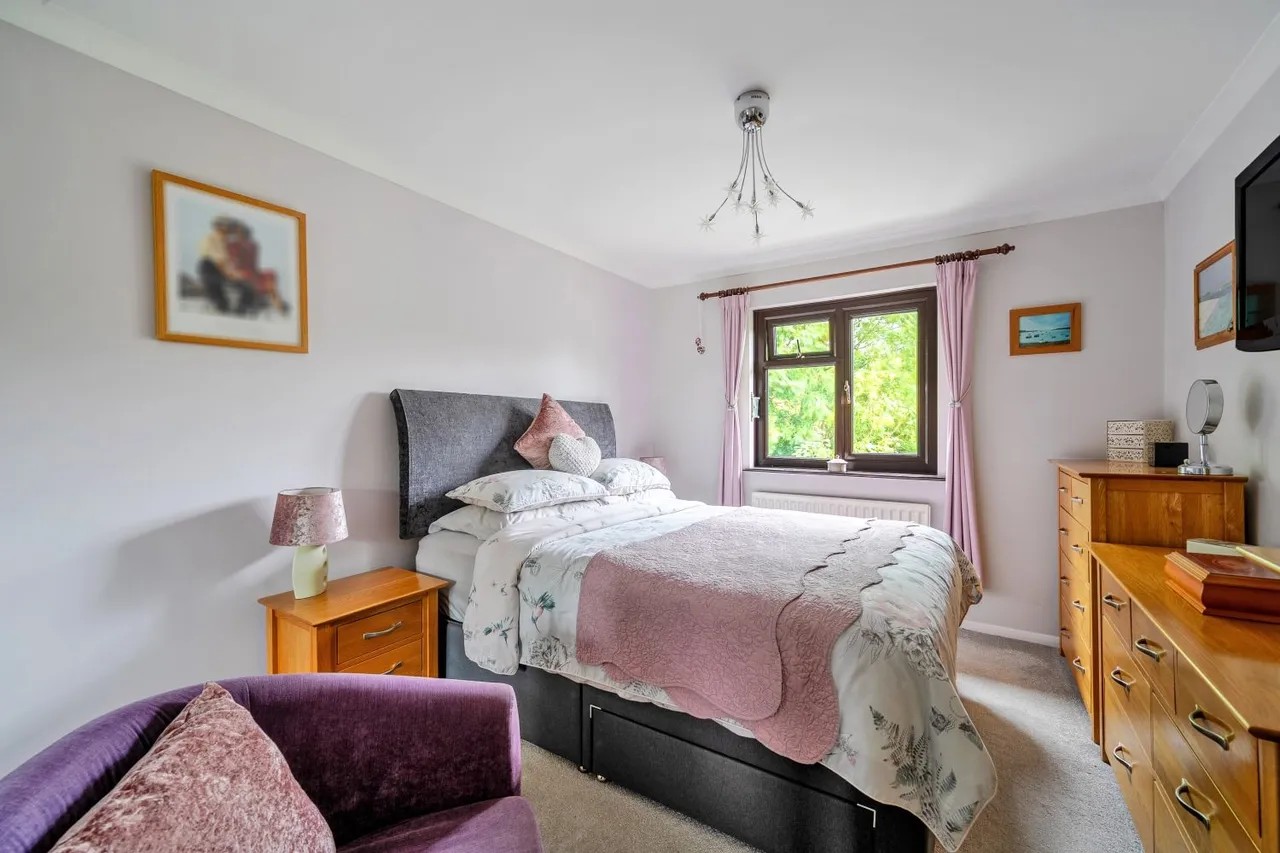 St. James Close, Landkey, EX32, photo 12