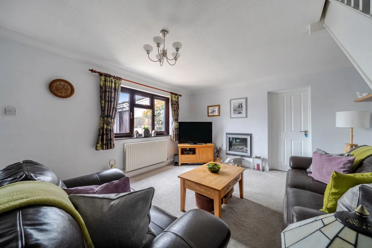 St. James Close, Landkey, EX32, photo 3