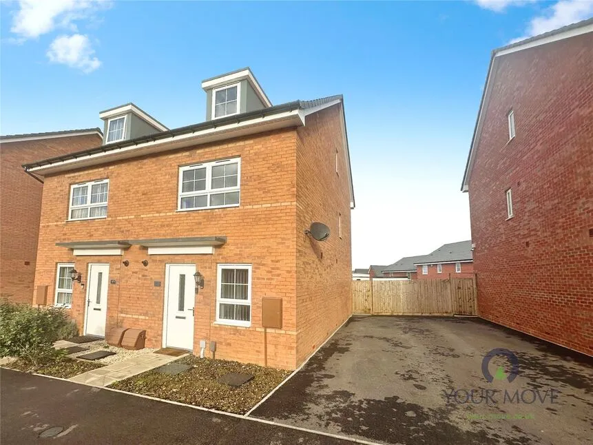 3 bed house for sale — Clayhill Field, Wigston, Leicestershire, LE18