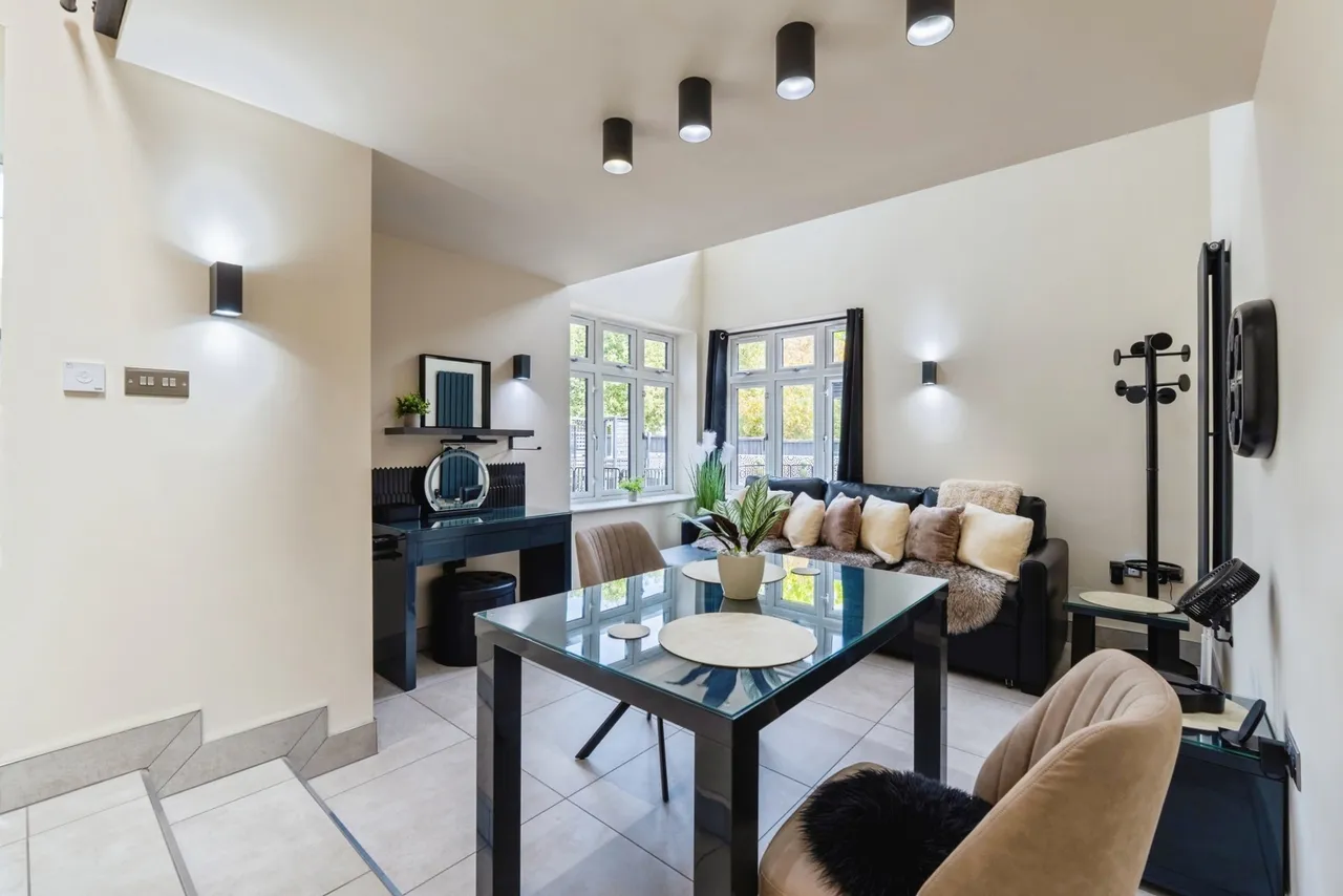 Turvey Lane, Loughborough, LE12, photo 10
