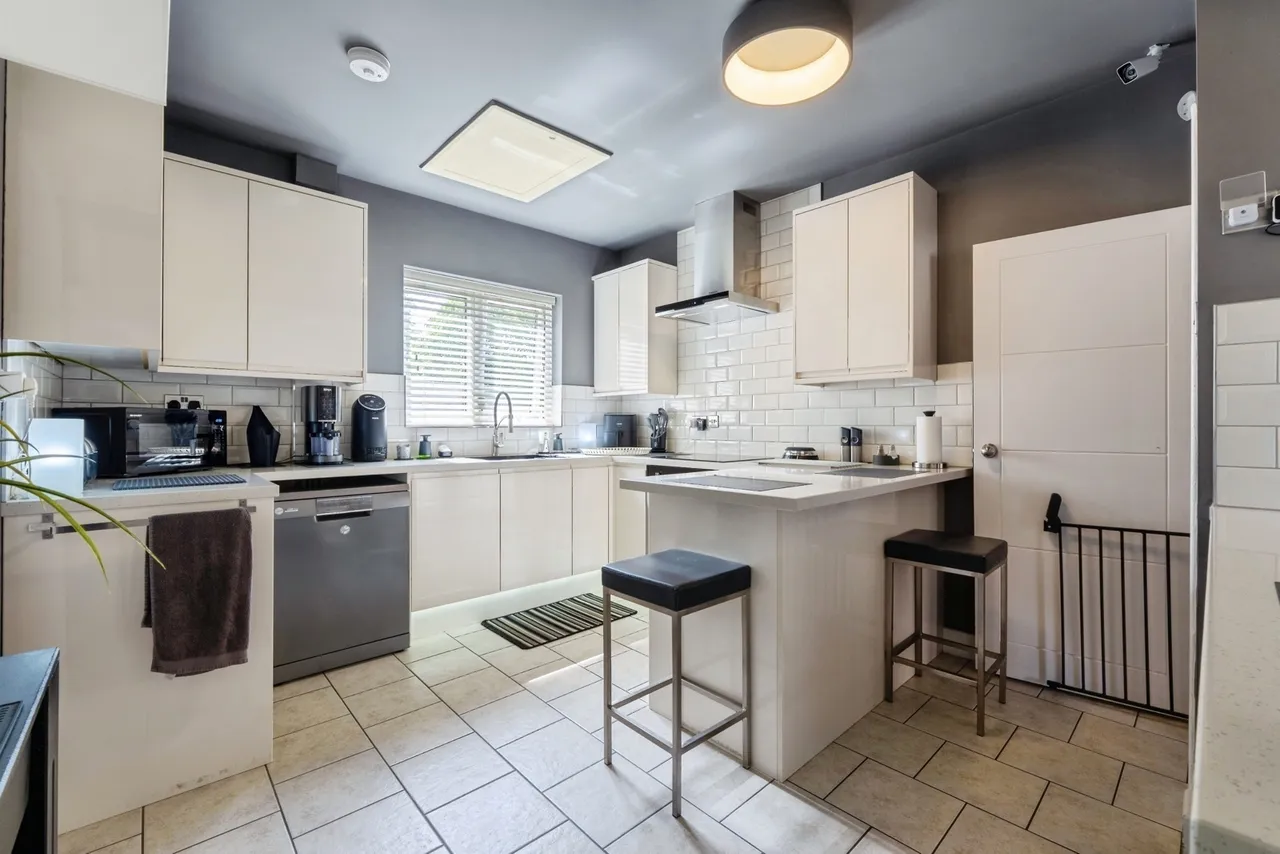 Turvey Lane, Loughborough, LE12, photo 15