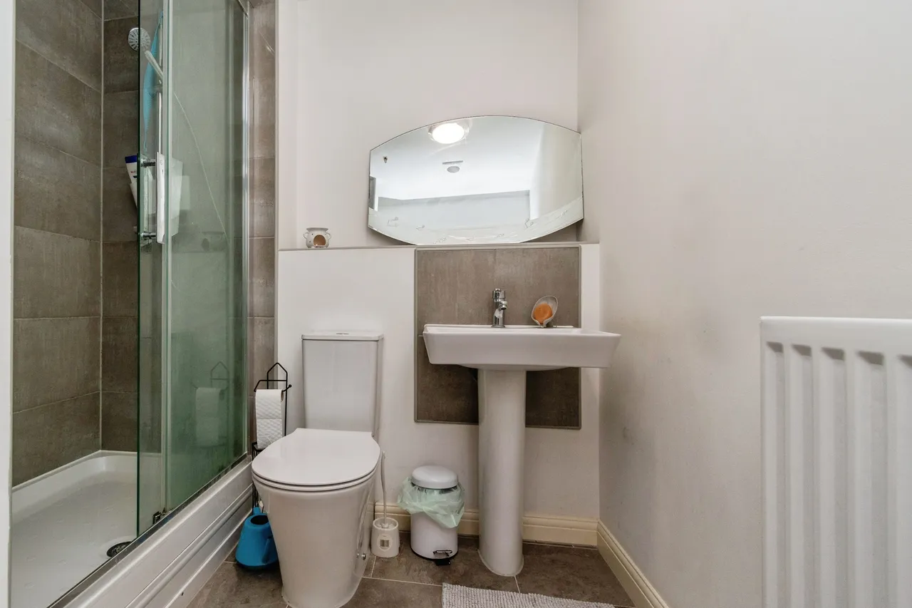 Oak Tree Drive, Wolverhampton, WV11, photo 10