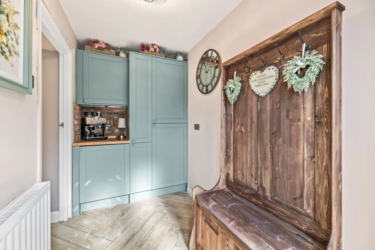 Helsby, Frodsham, photo 12