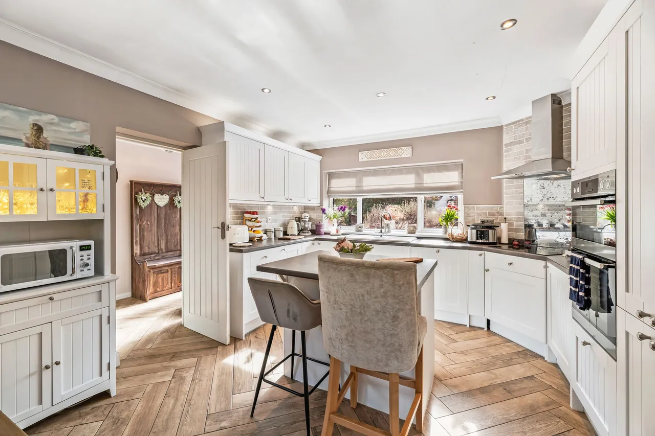Helsby, Frodsham, photo 9