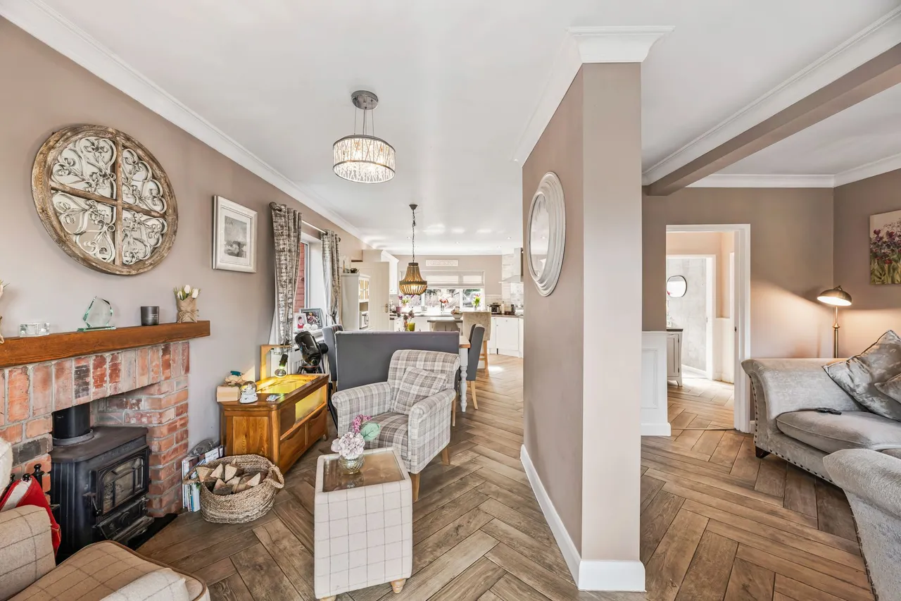 Helsby, Frodsham, photo 4
