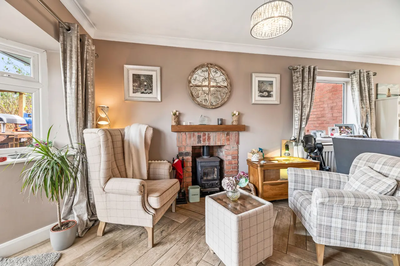 Helsby, Frodsham, photo 7