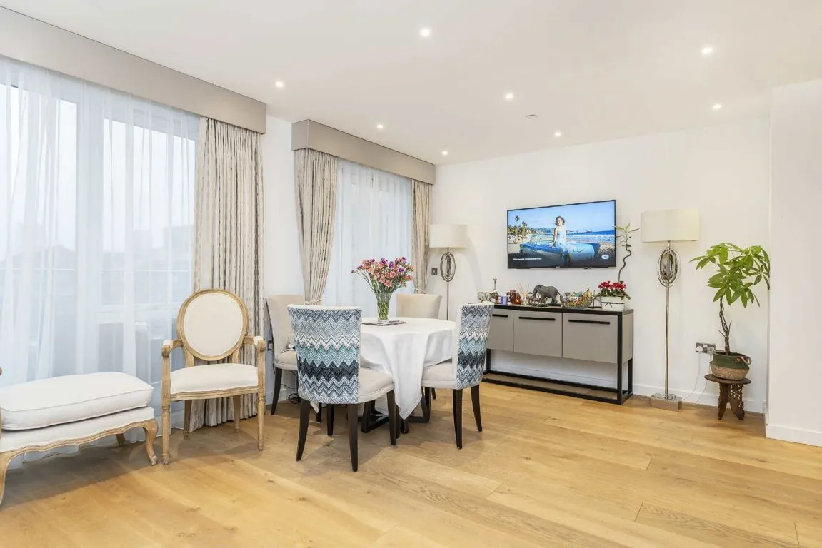 Turnberry Quay, London, photo 3