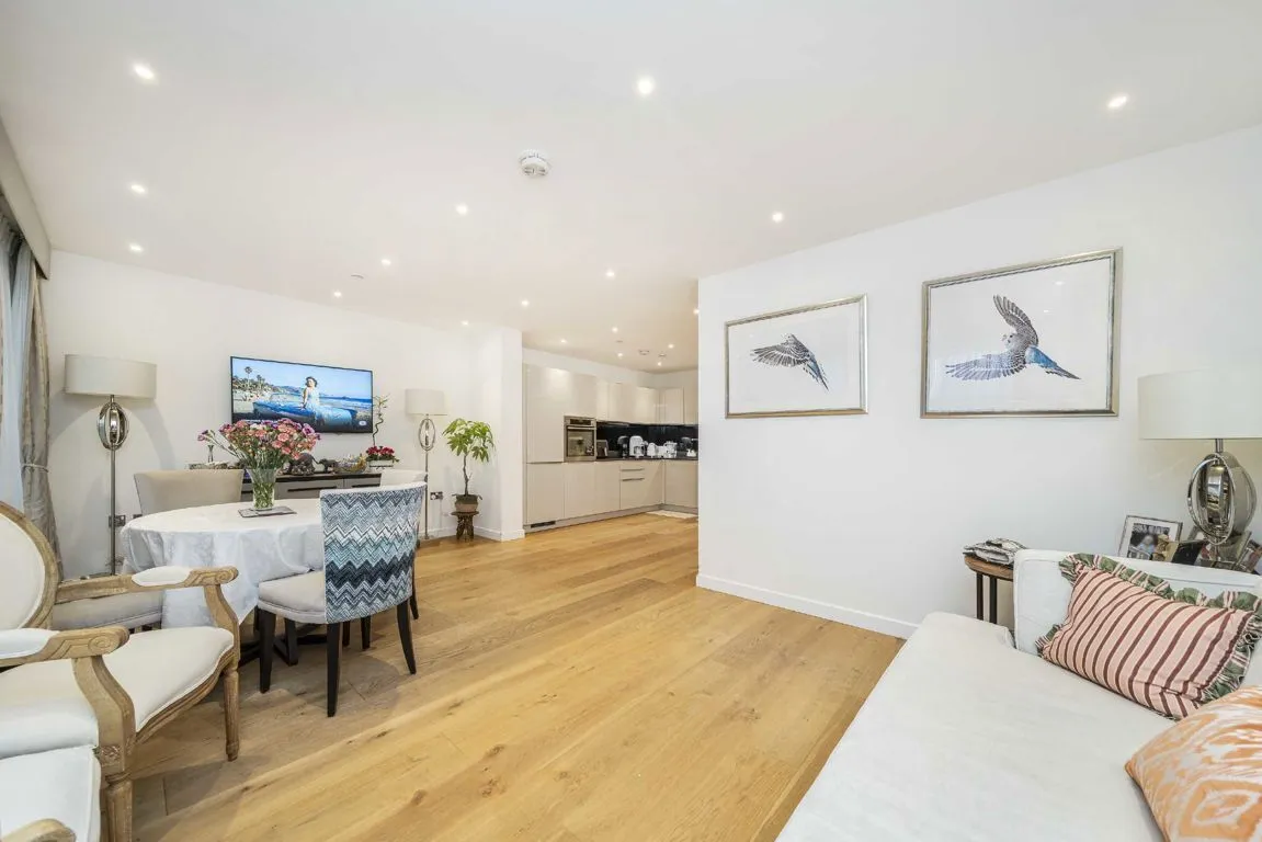 Turnberry Quay, London, photo 5