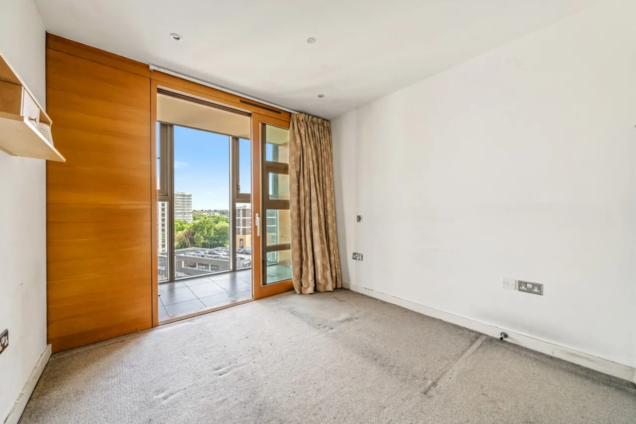 Falcon Wharf, Battersea, photo 5