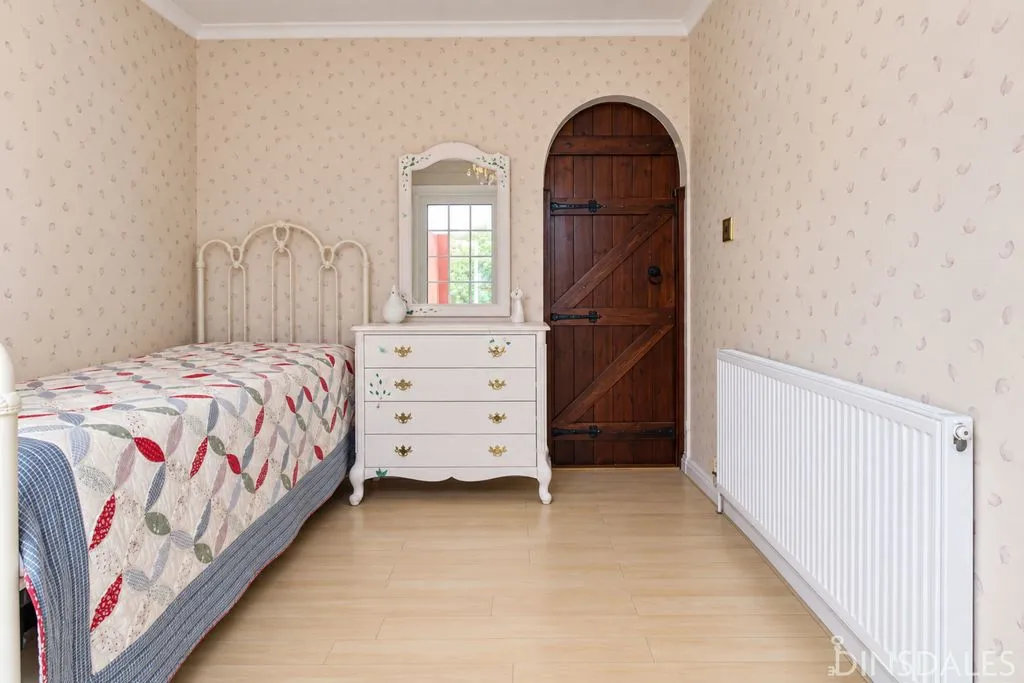 Glenrose Drive, Bradford BD7 2QQ, photo 6