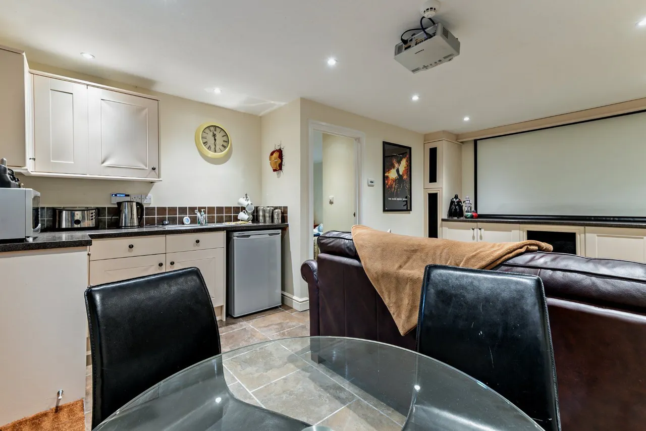 Westley Mill, Binfield, RG42, photo 15