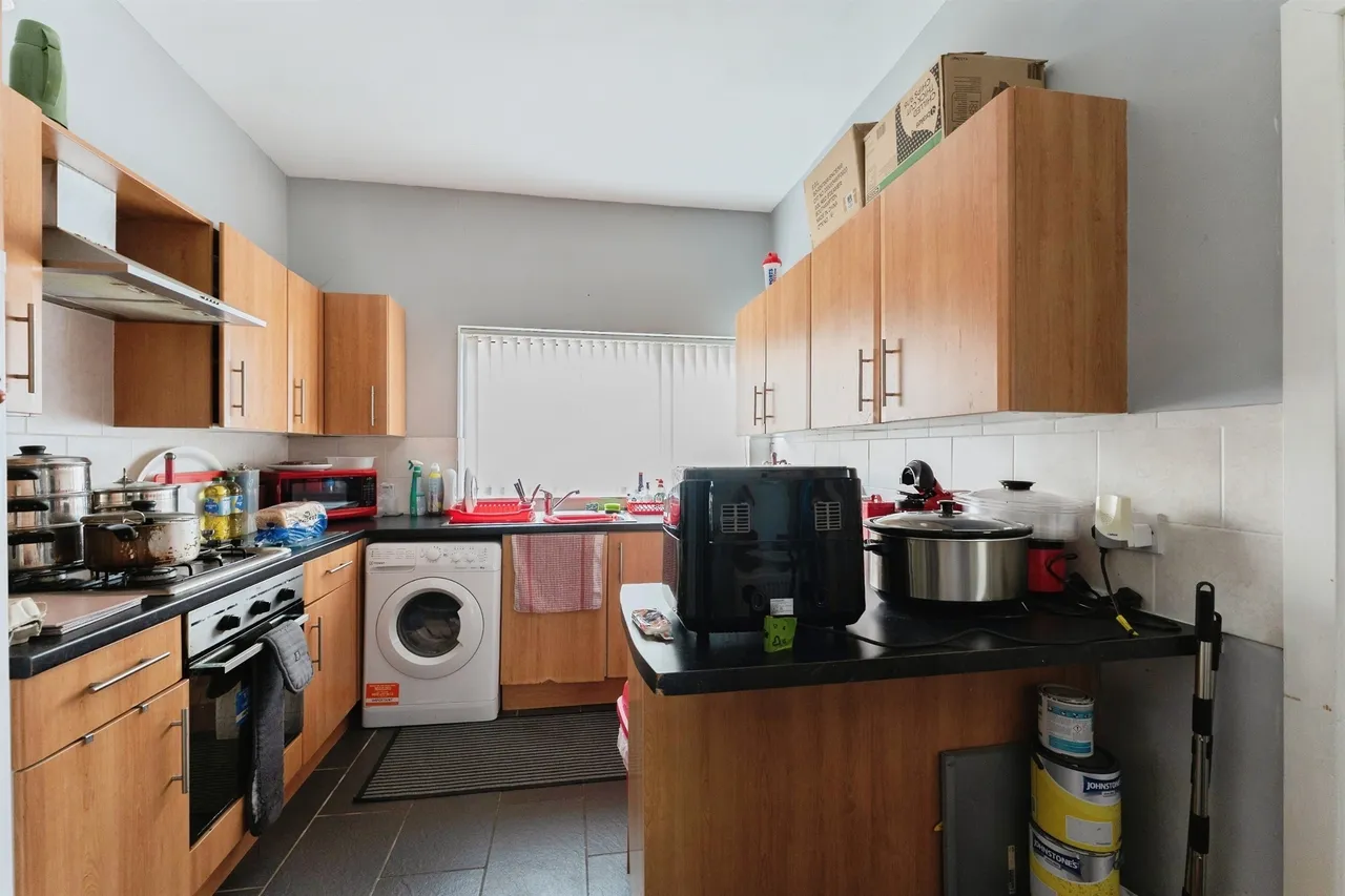 Ivydale Road, Tranmere, Birkenhead, photo 7