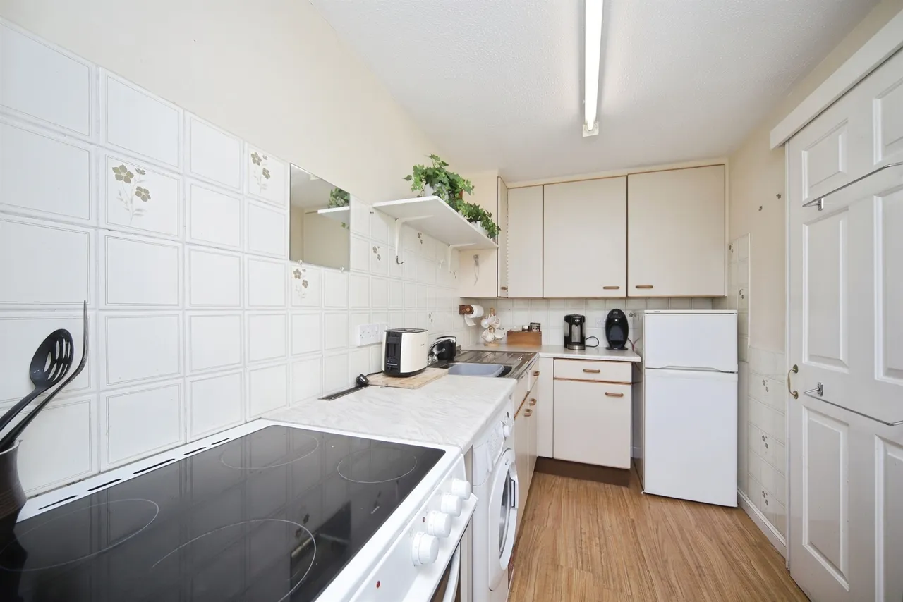 Eastgate Gardens, Taunton, TA1, photo 17