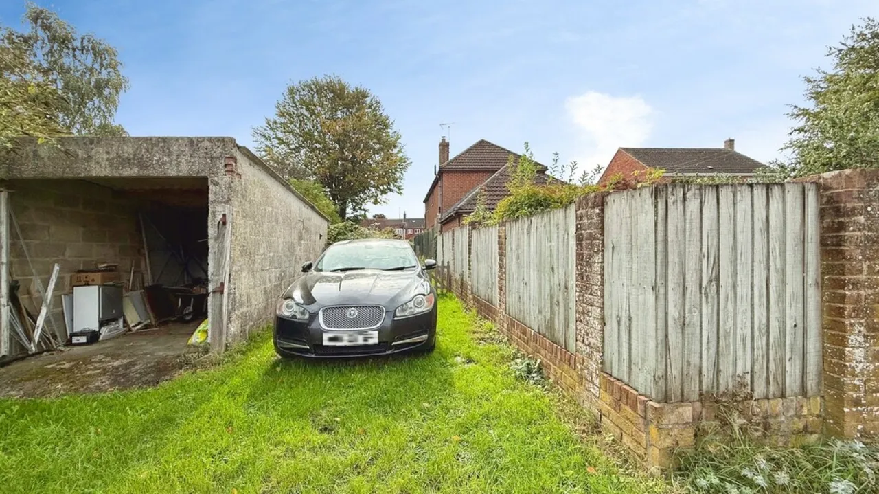 West Street, Warminster, BA12, photo 14