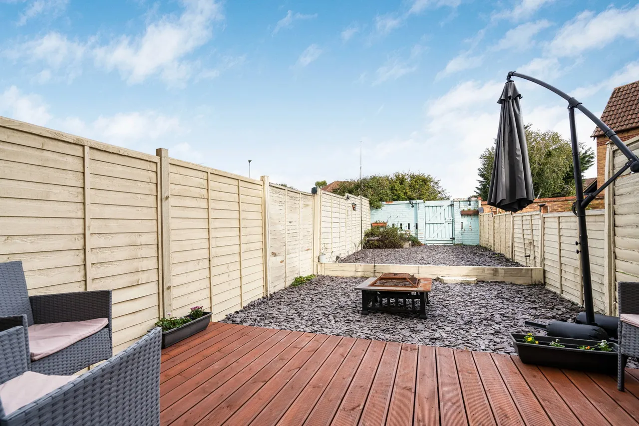 Johnson Avenue, Brackley, NN13, photo 13