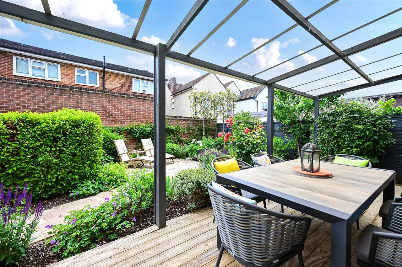 Old Chapel Lane, Ash, Guildford, Surrey, GU12 6LQ, photo 16