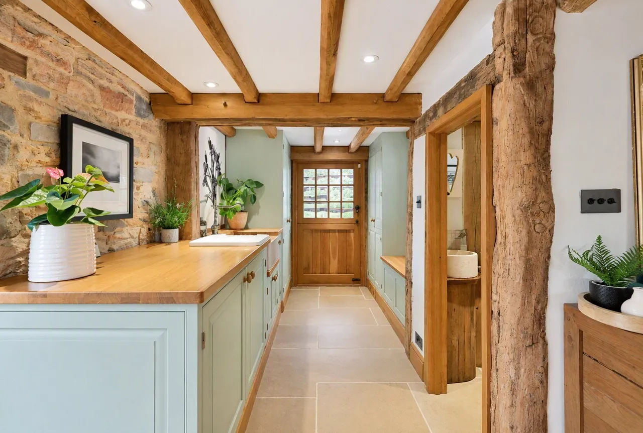 Winchcombe Road, Sedgeberrow, WR11, photo 12