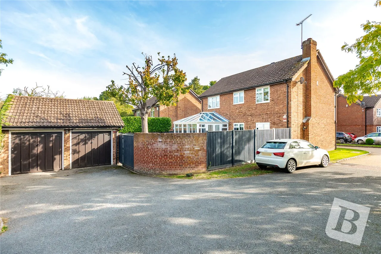 Doddinghurst, Brentwood, CM15, photo 5