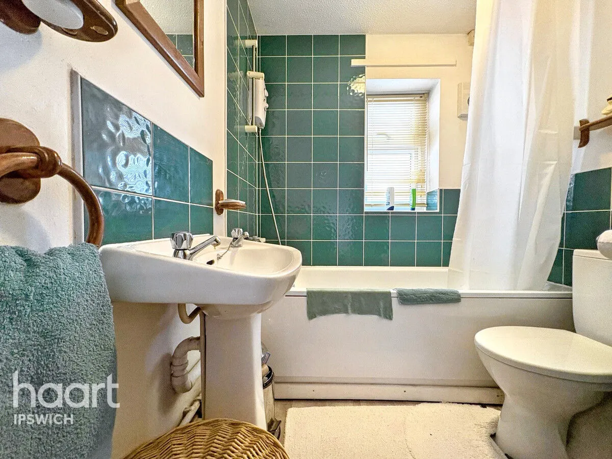Heatherhayes, Ipswich, IP2, photo 5