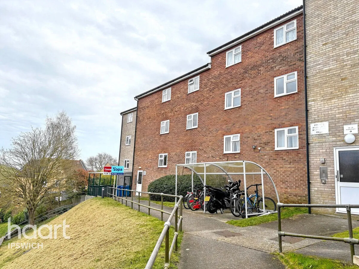 2 bed flat for sale, Heatherhayes, Ipswich, IP2