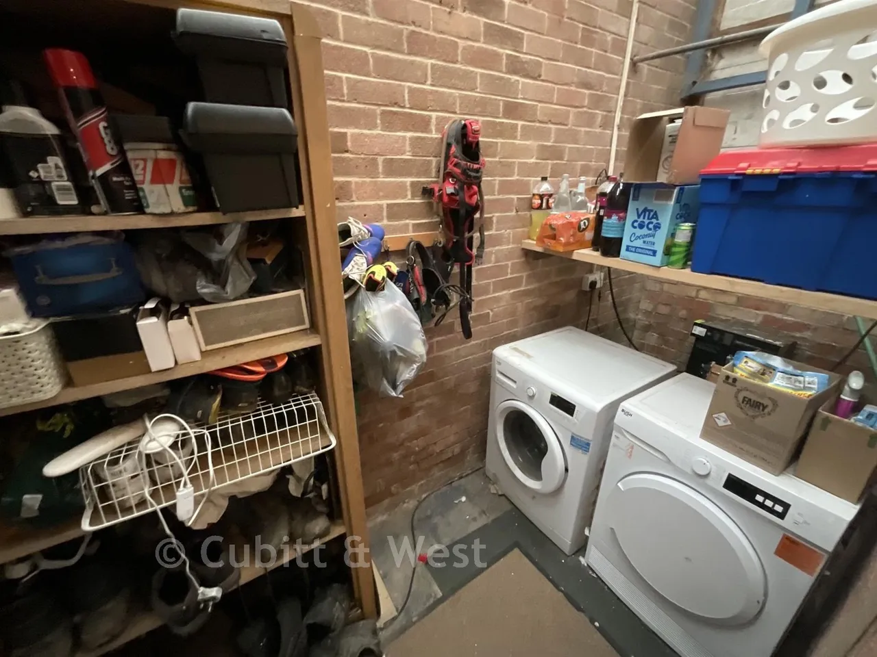 Woods Hill Close, Ashurst Wood, RH19, photo 10