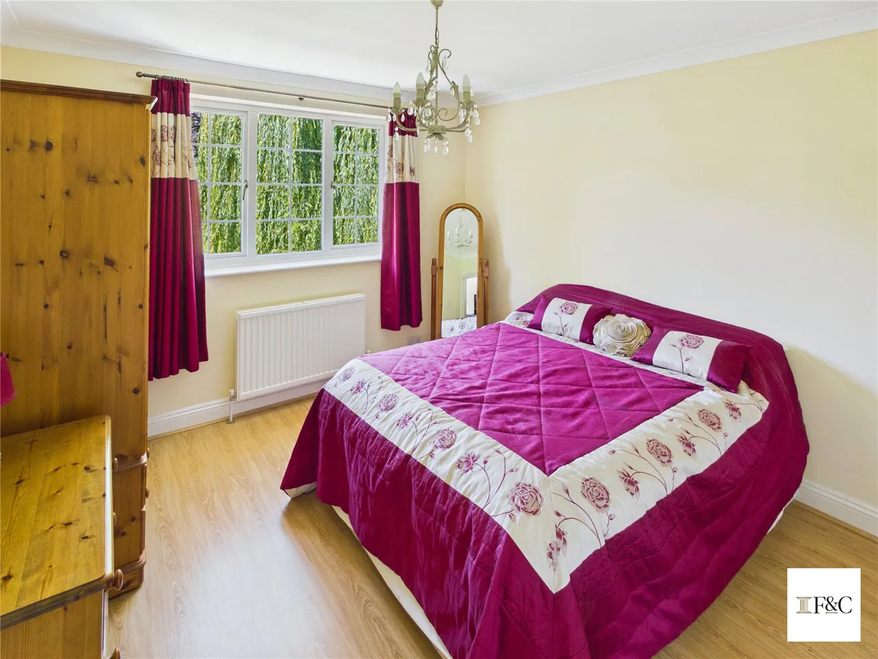 Exceptional Six-Bedroom Detached Family Home with Self-Contained Annexe, Countryside Views and Flexible Multi-Generation, photo 34